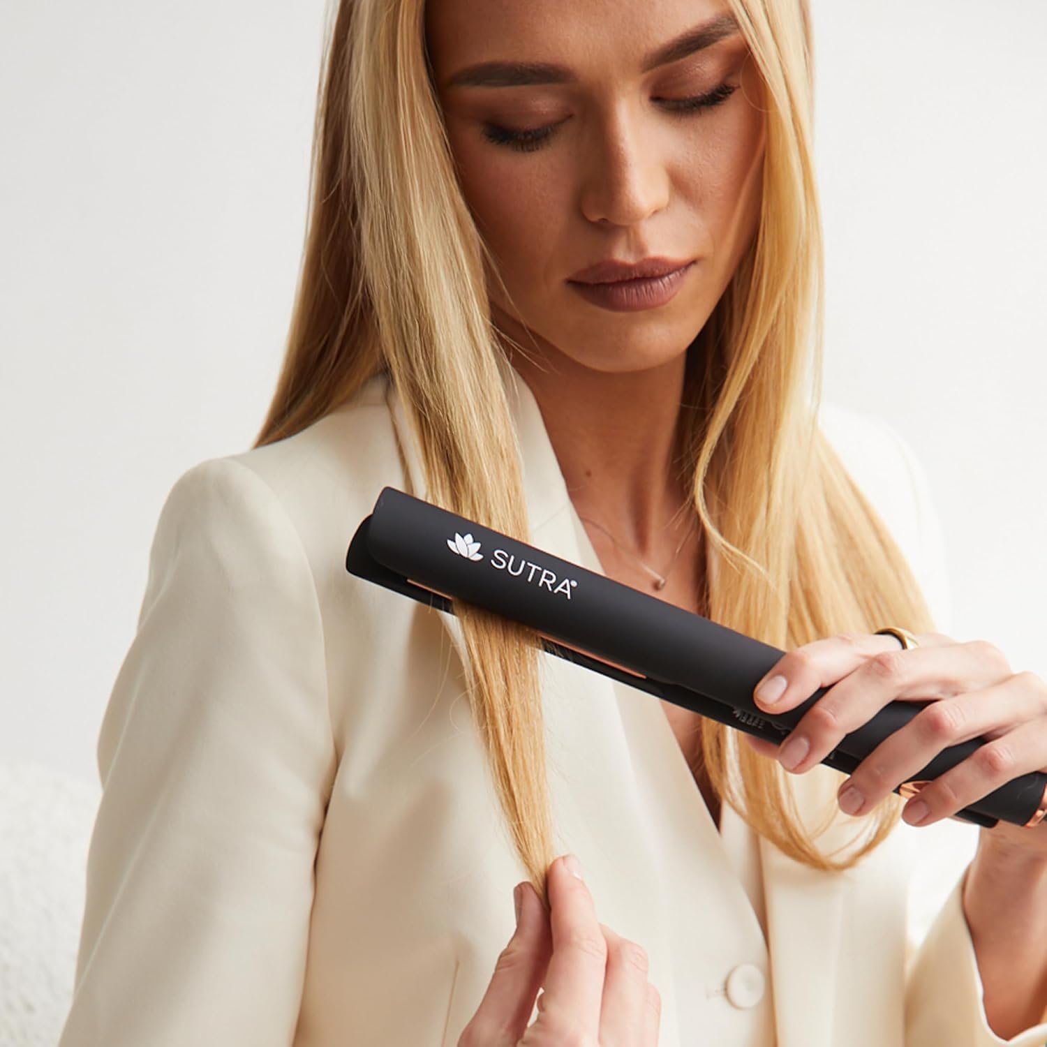Sutra Professional IR2 Flat Iron - Ionic Infrared Hair Straightener with Adjustable Temperature, Auto Shut-Off & Swivel Cord - Straight Iron for Straightening Hair - Rose Gold Titanium Plate - Image 6