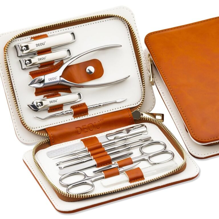 DEOU 13pcs Women Nail Grooming Kit Stainless Steel Professional Manicure Set Nail Care Tools with Luxurious Portable Travel Case Gift | Manicure Pedicure Kit for Men Women, Nail Care Cuticle Tools, Luxury Finger & Toe Nail Clipper Set, Grey Travel Case