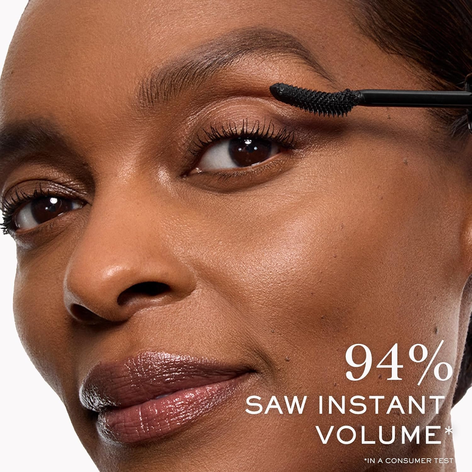 Lancôme Lash Idôle - Volumizing Mascara - Black - Instant Volume & Lift | Lash-Lifting Mascara for Instant Volume, Length & Lift - With Smudge-Proof Formula - 24H Wear Lengthening - Image 5