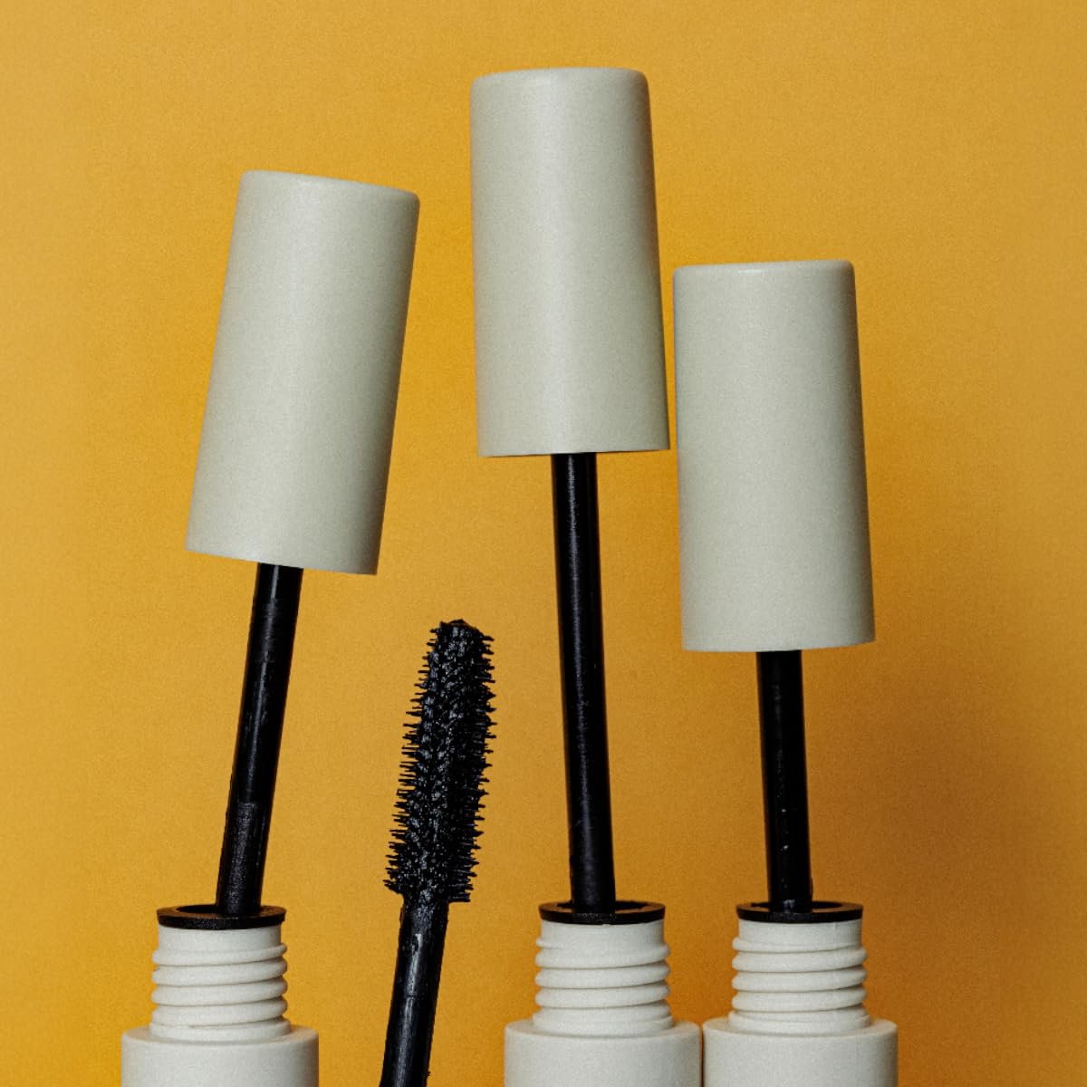 YuYa Cruelty-Free Makeup - Natural Oil Mascara for Long, Voluminous Lashes - Basic Must-Have for Any Makeup Routine! - Image 9